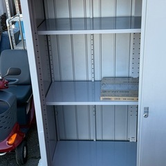 イナバ　物置　幅175 奥78 高さ192cm 鍵付きです　