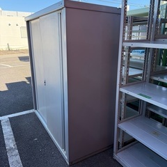 イナバ　物置　幅175 奥78 高さ192cm 鍵付きです　