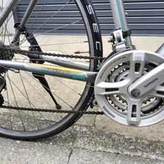 週末特別値段です◆フレーム美品クロスバイク★Bianchi  CAMALEONTE SPORT ☆変速3×8速☆新品タイヤ交換