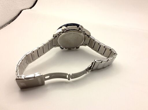 ジャングルジャングルサカイ石津店】スワロフスキー Swarovski 腕時計