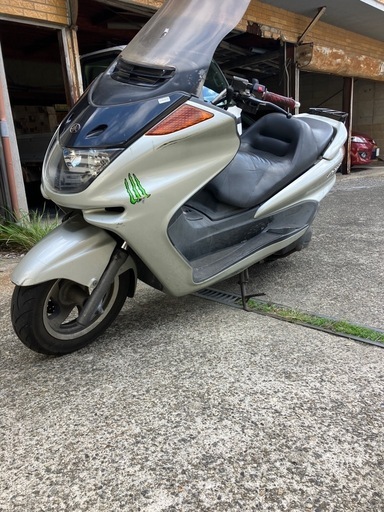 堺市堺区　マジェスティ250