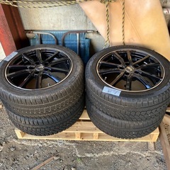 スタッドレスタイヤ　215-50-17       　17インチアルミホイール