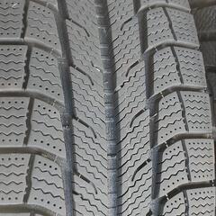スタッドレスタイヤ　ホイール　215/70R16