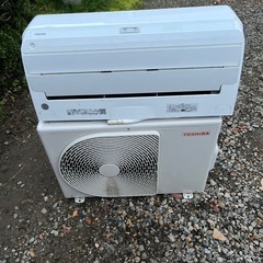 TOSHIBAルームエアコンRAS-H251ART/2021年製