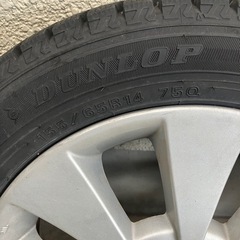 ダンロップスタッドレスアルミ4本セット売却済