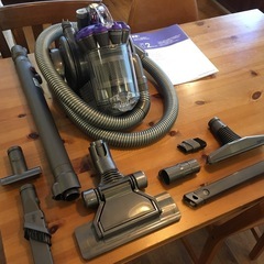 未使用品!! dyson DC26 アタッチメント付 【F00841】