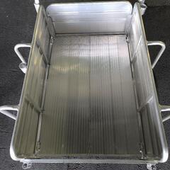 折りたたみ式アルミリアカー