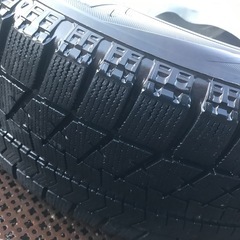 値下げました　　冬用スタッドレスアルミホイルー