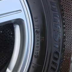 値下げました　　冬用スタッドレスアルミホイルー