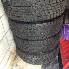 交渉中　　　　冬タイヤホイル付き 4本セット　