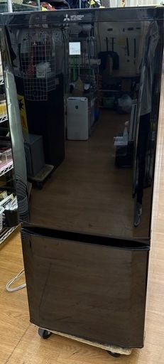 福岡市内配送設置無料146L/MITSUBISHI/三菱/MR-P15EC-KK/ブラック 