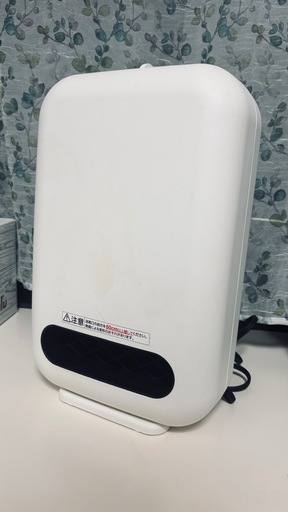 直接受け渡し限定！　アイリスオーヤマ　セラミックファンヒーター1200w