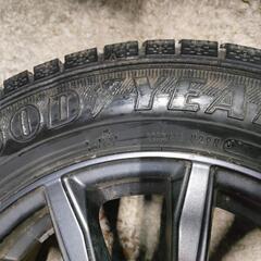 スタッドレスタイヤ　2021年　アルミホイール付き