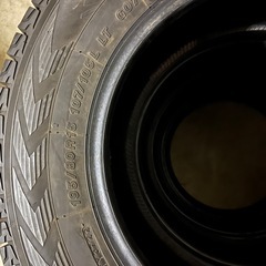 スタッドレス ヨコハマ G075 195/80R15 107/105L LTバン用