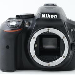 【美品】Nikon デジタル一眼レフカメラ D5300 18-55mm VR II レンズキット ブラック 2400万画素 3.2型液晶 D5300LK18-55VR2BK
