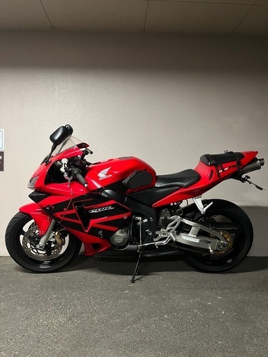 ホンダCBR600RR PC37 前期ロクダボ (Garage L) 喜連瓜破のホンダの中古あげます・譲ります｜ジモティーで不用品の処分