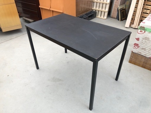IKEA/イケア テーブル TARENDO 110cm×67cm×高さ74cmダイニングテーブルやPCデスクでもok