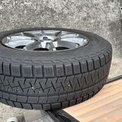 225 65 17 タイヤ付きホイールは CX5、CX8Xtrail、ハリアー、アルファード、エルグランド、ハリアーに適合します。
