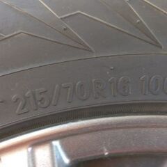 デリカD5　スタッドレス　国内メーカー