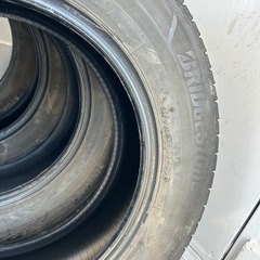 22年式195/65r15VRX3バリ溝