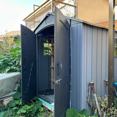 LIFETIME 7 X 12 フィート (2.1 x 3.6m) 屋外物置
