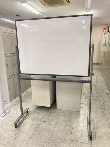 中古 メーカー不明 キャスター付きホワイトボード 両面型