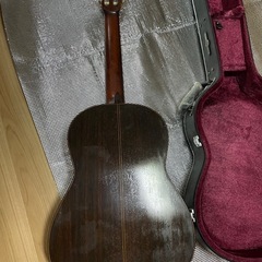 北谷］アコースティックギター定価約10万円
