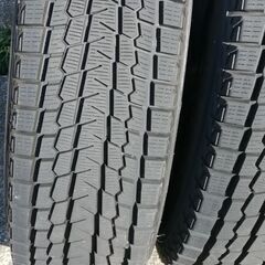 ハイエ-ス､スタッドレス＋純正鉄ホイール