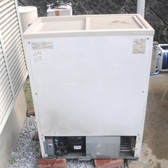 サンデン 120L 冷凍ケース PF-120XB-B