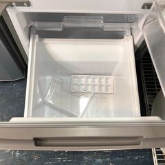 冷蔵庫　SHARP　シャープ　SJ-D18GJ　2021年製　　シルバー