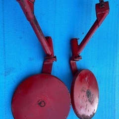 ヤンマー　トラクター 尾輪　左右セット　取付部5cmx5cm 直径役300cm ピン穴1cm パーツ　ロータリー  ビリン アタッチメント　農機具