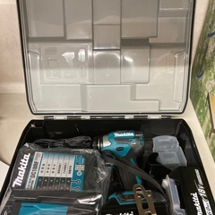 マキタ(Makita) 可変速 充電式インパクトドライバ（青） 18V6Ah