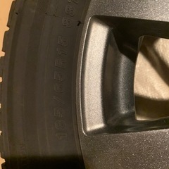 185/65r15冬タイヤ2022年バリ溝 