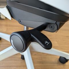 【売約済み】オカムラ シルフィー エクストラハイバック ランバーサポート付