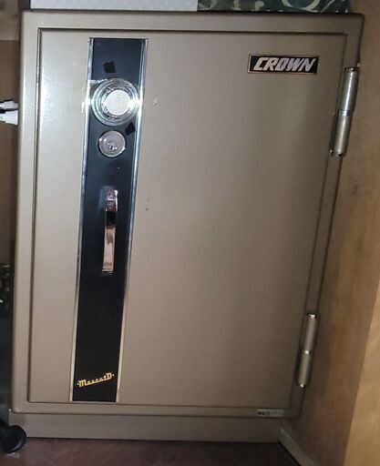 キングクラウン 耐火金庫 日本アイ・エス・ケイ株式会社 キング工業