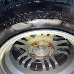 スタッドレスタイヤ＆アルミホイル
　ブリヂストン　BLIZZAK VRX2 中古品