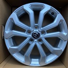 新車外し室内保管トヨタ カローラクロス純正18インチホイール・タイヤ4本