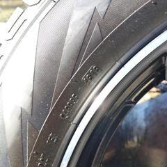 価格改定 スバルXV 225/60-17 タイヤホイールセット