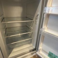 【ほぼ未使用】Hisece 冷蔵庫　175L