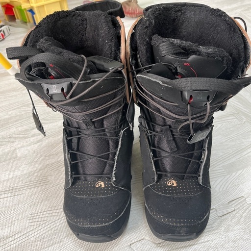 BURTON EMERALD スノーボードブーツ 女性用 Burton Emerald 24.0cm