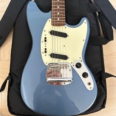 Fender JAPAN MUSTANG   ギター