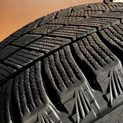 週末限定値下げ！スタッドレスタイヤ⭐︎ブリヂストン VRX3 195/65R15