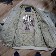 値下げ！アビレックスのスタジャン総革