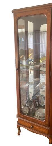 中古 木製 北欧風 ガラスキャビネット 猫足 ネコアシ 猫あし 収納 直接