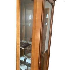 中古 木製 北欧風 ガラスキャビネット 猫足 ネコアシ 猫あし 収納 直接取引