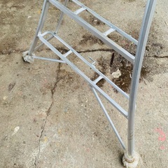 【✨‼️現品限り‼️✨】三脚脚立