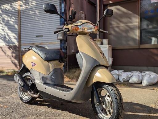ディオフィットAF27バッテリーシートタイヤ前後新品！USB充電器付き！柏市より