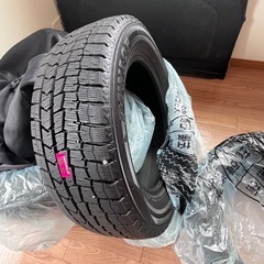 Dunlop 冬タイヤ 未使用品】 205/60R16