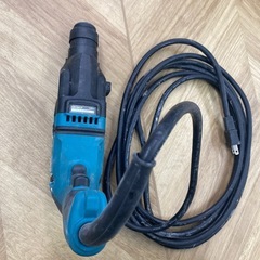 108 【中古品】makita 18mm ハンマドリル HR1841F