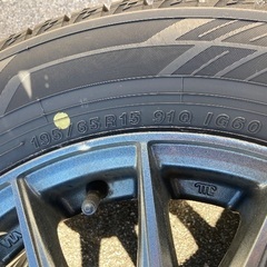 スタッドレスタイヤ＋アルミホイールセット 195/65R15